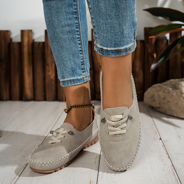 Grace | Suede lace-up loafers with stitched trim