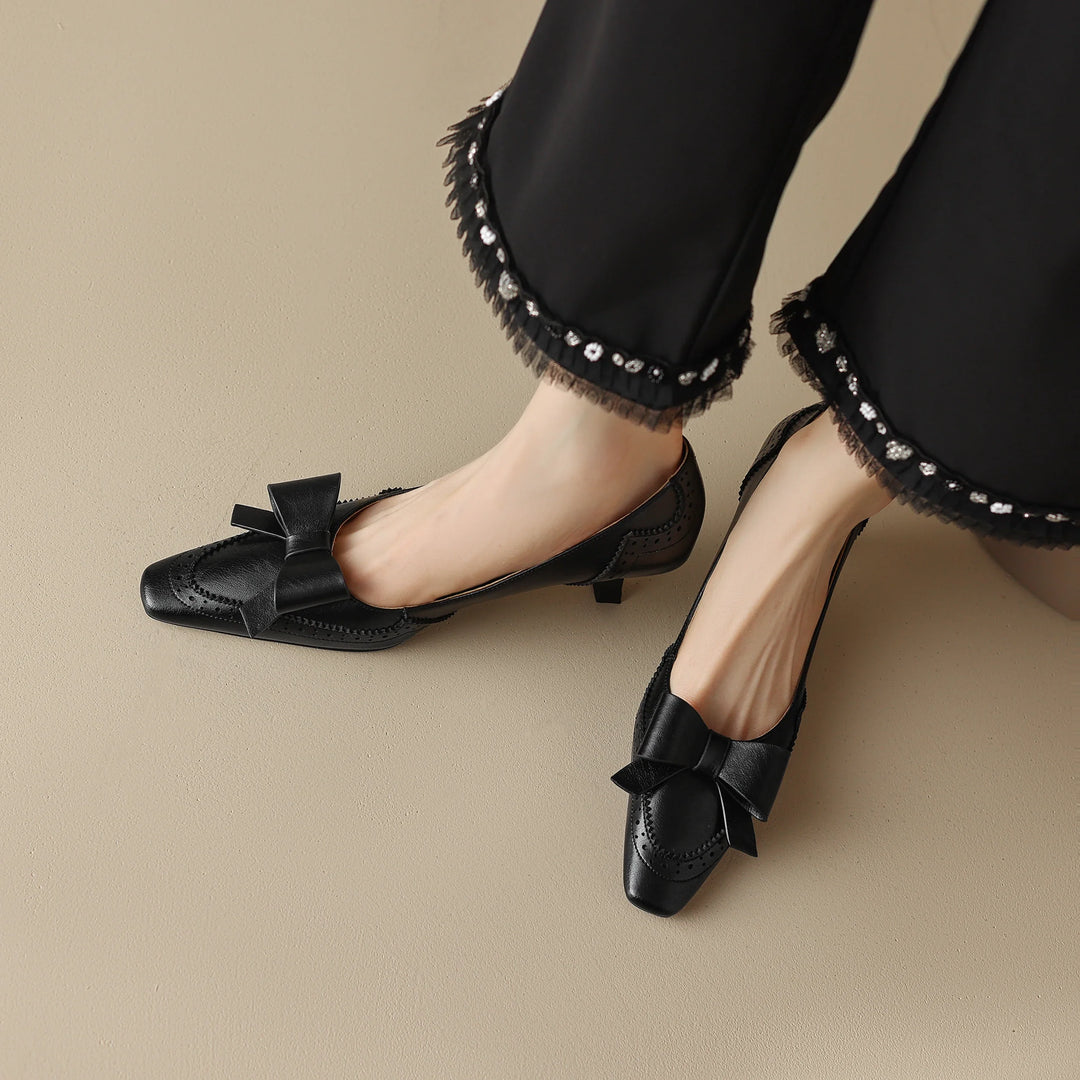 Katrina | Pointed-toe heels with ankle strap