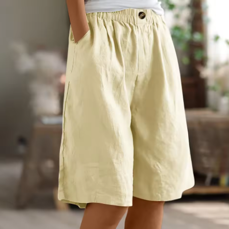 Mariam | Loose shorts with elastic waist