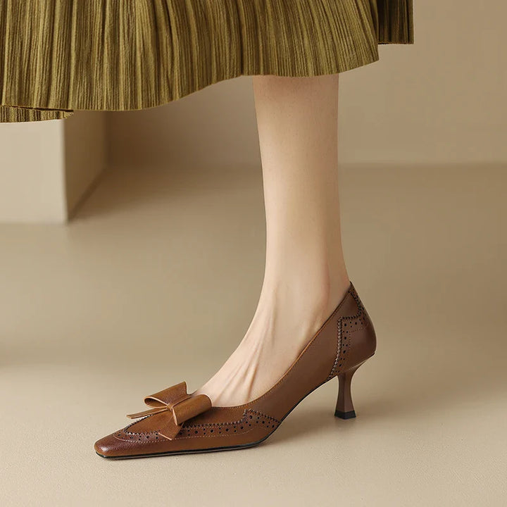 Katrina | Pointed-toe heels with ankle strap